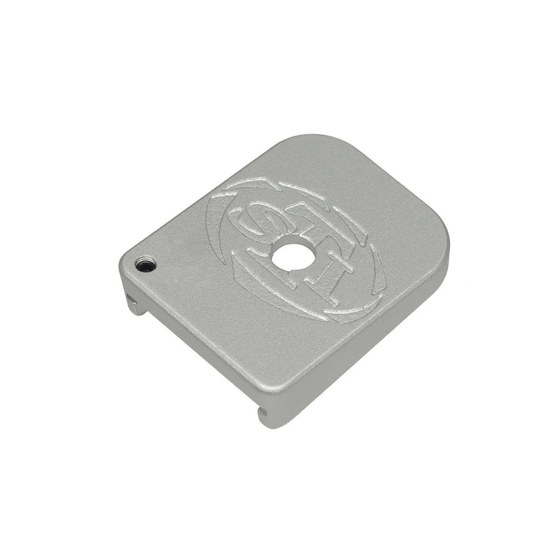 Load image into Gallery viewer, 5KU Aluminum STI Style Magazine Base for Marui Hi-Capa Airsoft ( GB-261 ) Black & Silver