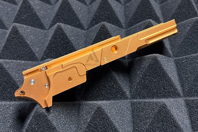 Load image into Gallery viewer, EDGE Custom "STRAT" 3.9 inch Aluminum Frame for Hi-Capa - Orange #EDGE-AF001-39-OR