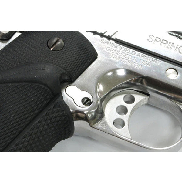 Load image into Gallery viewer, Guarder Stainless Magazine Release Button for MARUI MEU / M1911-Silver #MEU-06(SV)