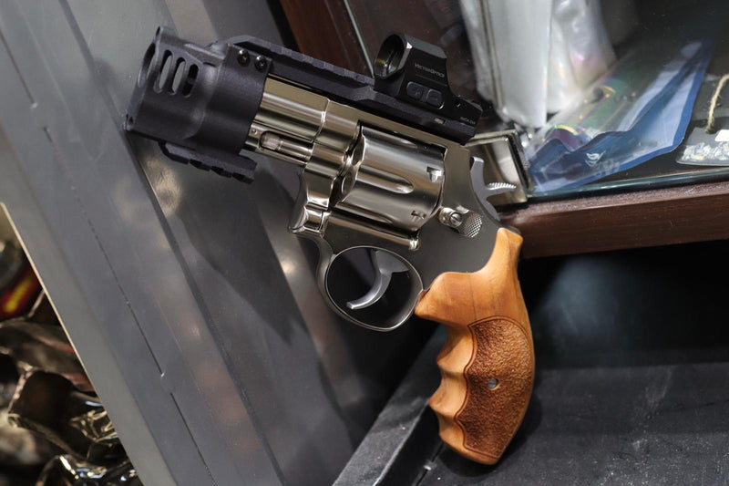 Load image into Gallery viewer, Revanchist 3D Printed Optic Mount & Compensator Set For Ares S&W 686 2" CO2 Revolver