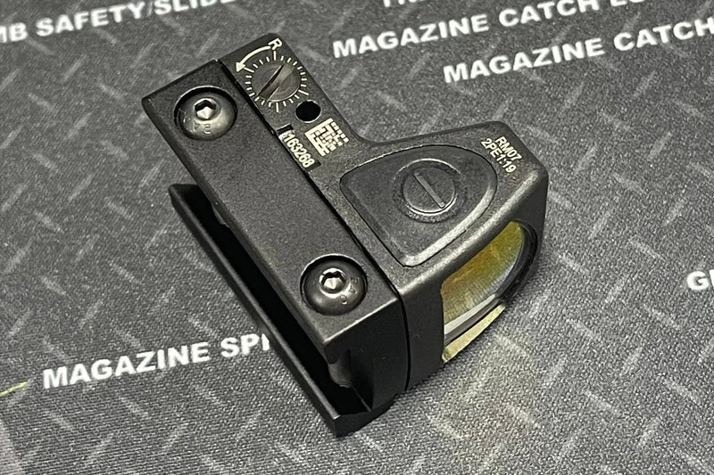 Load image into Gallery viewer, Sotac RMR Pom Type ( Light weight ) red dot sight - Black