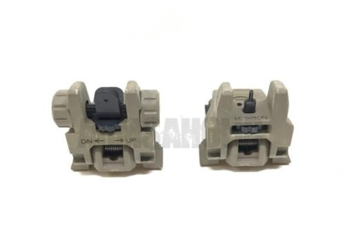 Load image into Gallery viewer, Rail-mounted Front &amp; Rear Folding Battle Polymer Sight M4 style for Airsoft
