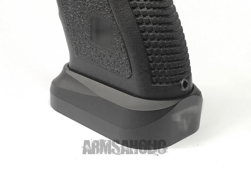 Load image into Gallery viewer, Nova T-Style Magazine Magwell for Marui G17/18/34 GBB Series - Black
