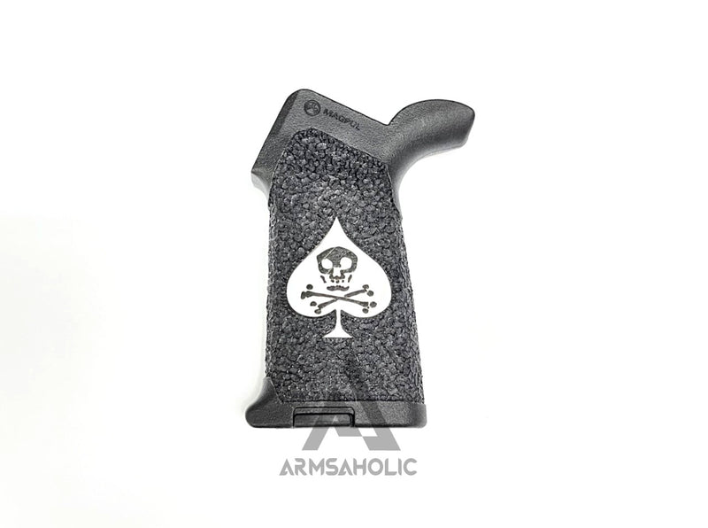 Load image into Gallery viewer, Armsaholic Custom Stippling SO-Style MOE Grip For M4/MWS/AR15/M16/416 Airsoft GBB - Black Cerakote Logo
