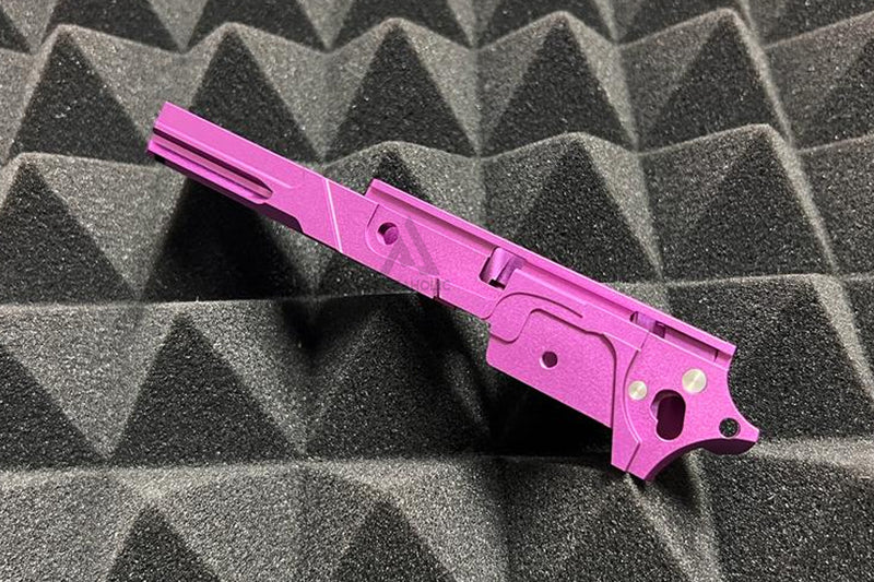 Load image into Gallery viewer, EDGE Custom &quot;STRAT&quot; 3.9 inch Aluminum Frame for Hi-Capa - Purple #EDGE-AF001-39-PU
