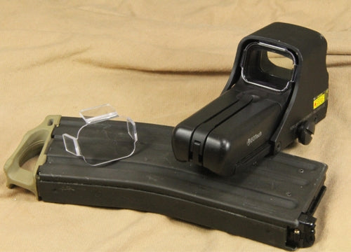Load image into Gallery viewer, Guns Modify transparent PC Lens Protector for Eotech Holographic Sight Airsoft #GM0028
