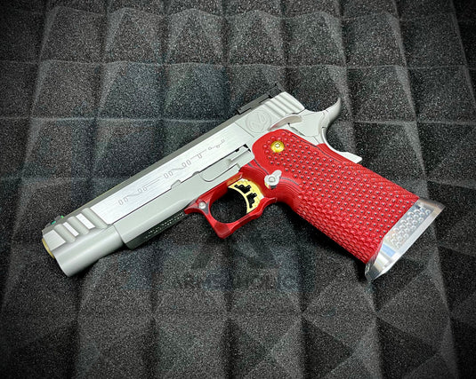Nova CNC G10 Grip with Magwell for Tokyo Marui 5.1 Hicapa GBB series - ( Mix Texture ) 